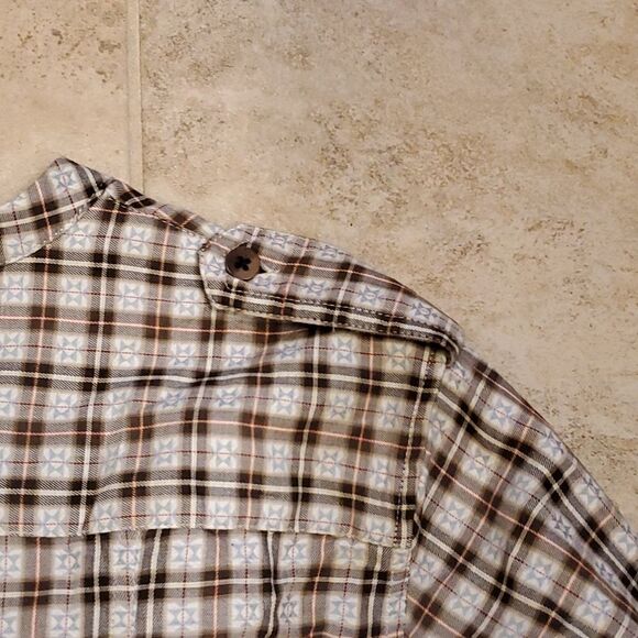 Women's Faconnable plaid v neck button front shirt - Picture 13 of 13